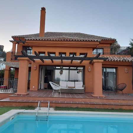 Hacienda El Retamar Villa เบนัลมาเดนา ภายนอก รูปภาพ