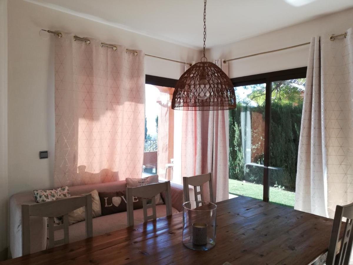 Hacienda El Retamar Villa เบนัลมาเดนา ภายนอก รูปภาพ