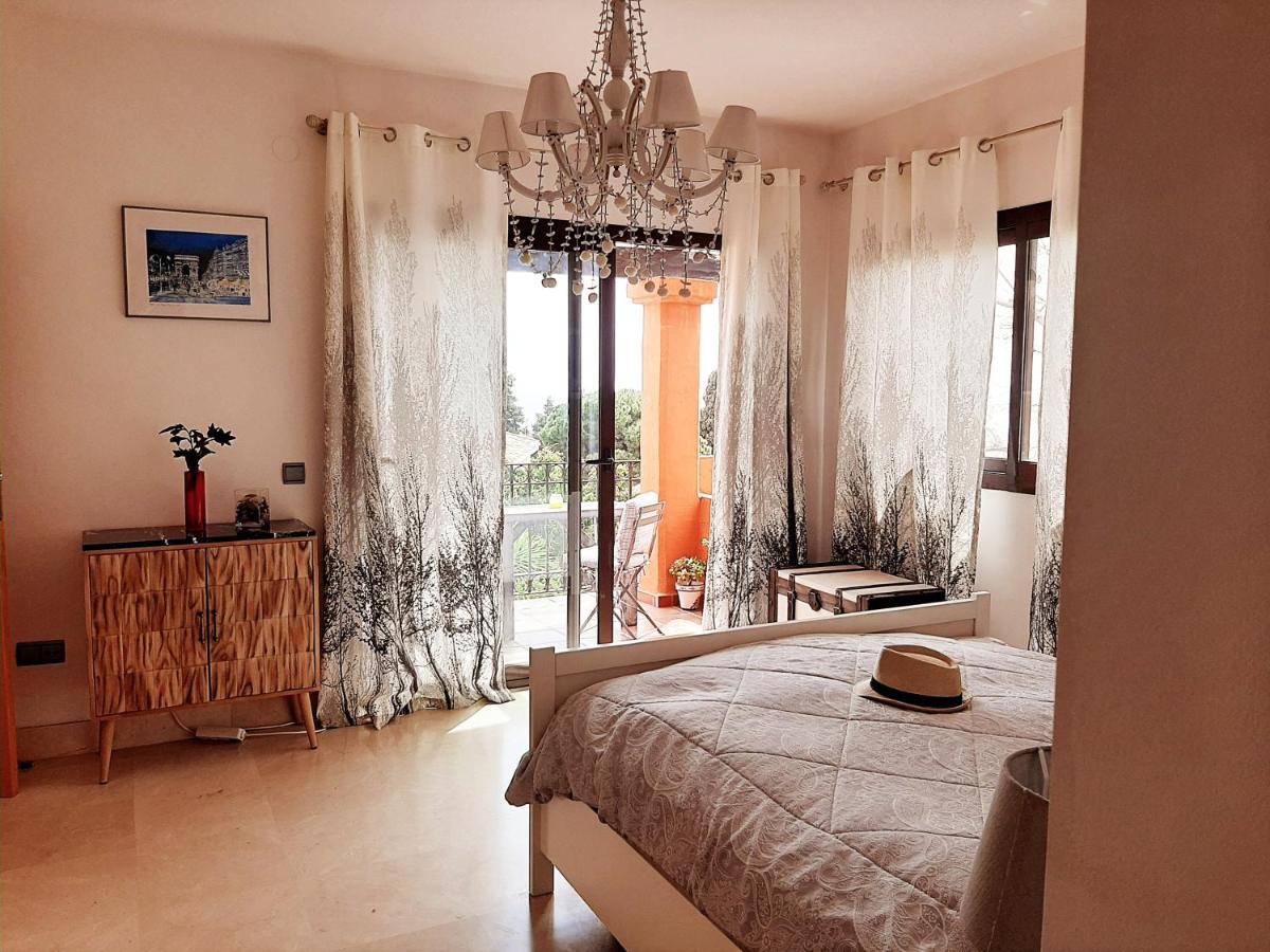 Hacienda El Retamar Villa เบนัลมาเดนา ภายนอก รูปภาพ