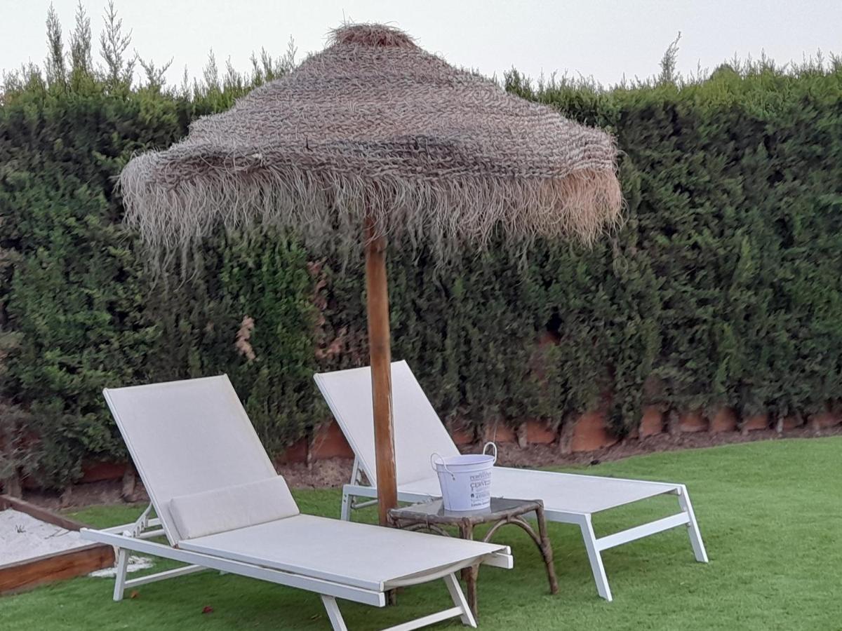 Hacienda El Retamar Villa เบนัลมาเดนา ภายนอก รูปภาพ