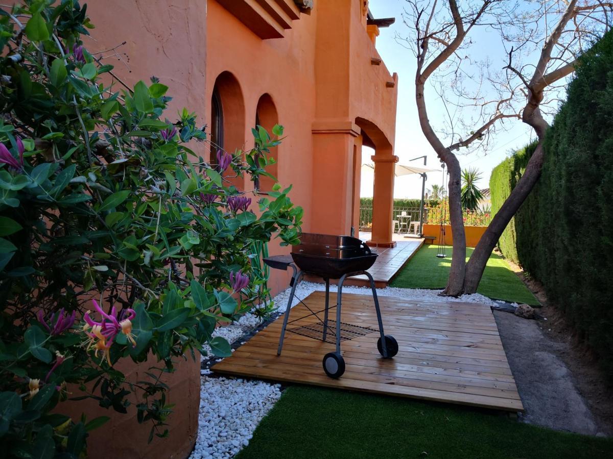 Hacienda El Retamar Villa เบนัลมาเดนา ภายนอก รูปภาพ